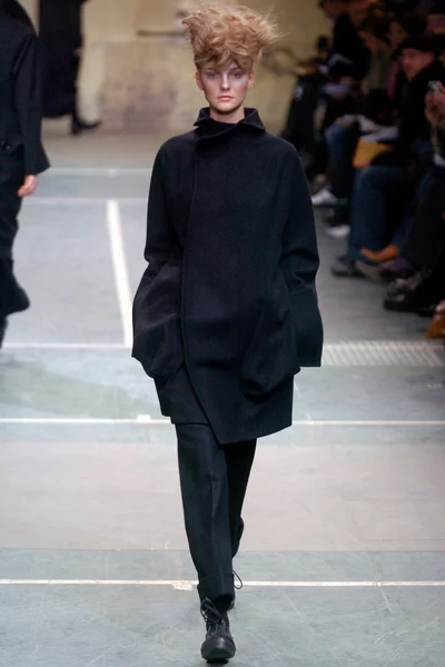 Look 7